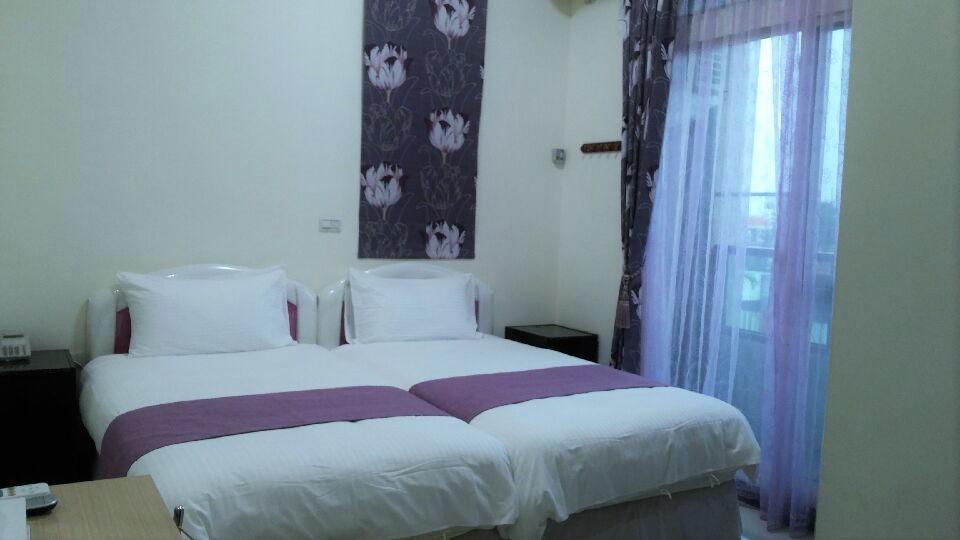 Xin Jing Zhan Homestay Hualian Zewnętrze zdjęcie