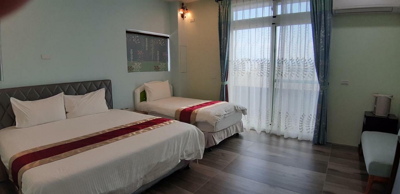 Xin Jing Zhan Homestay Hualian Zewnętrze zdjęcie